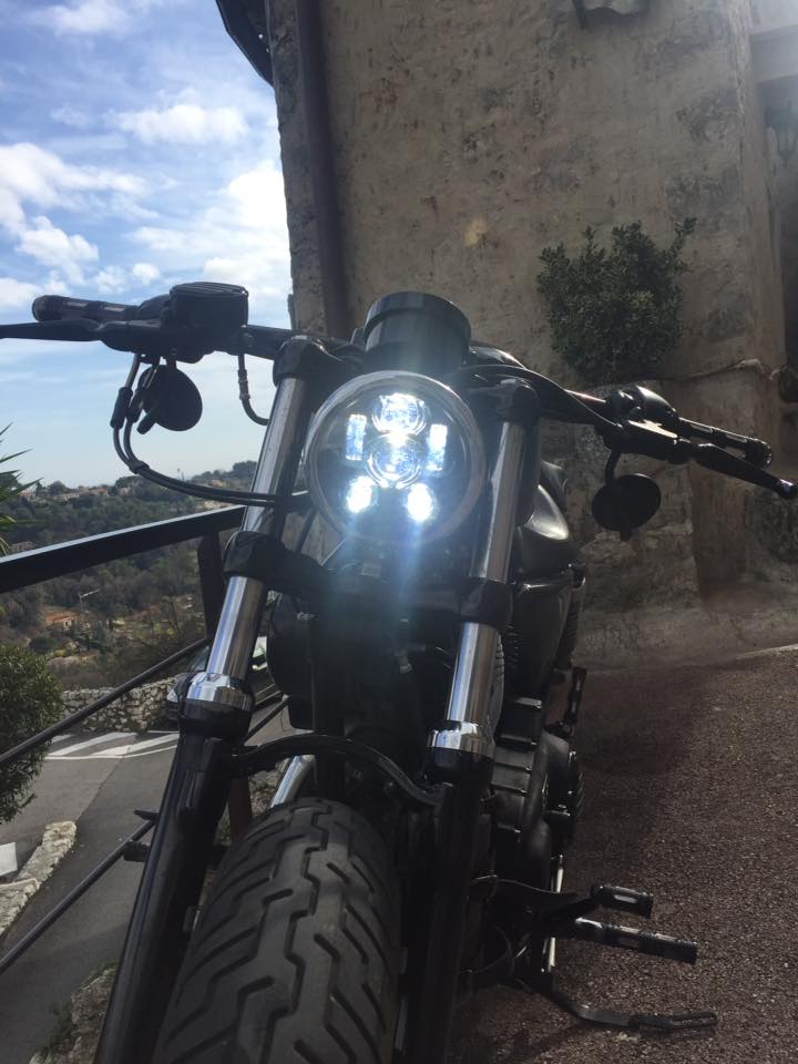 Découvrez notre phare à Led pour Sportster